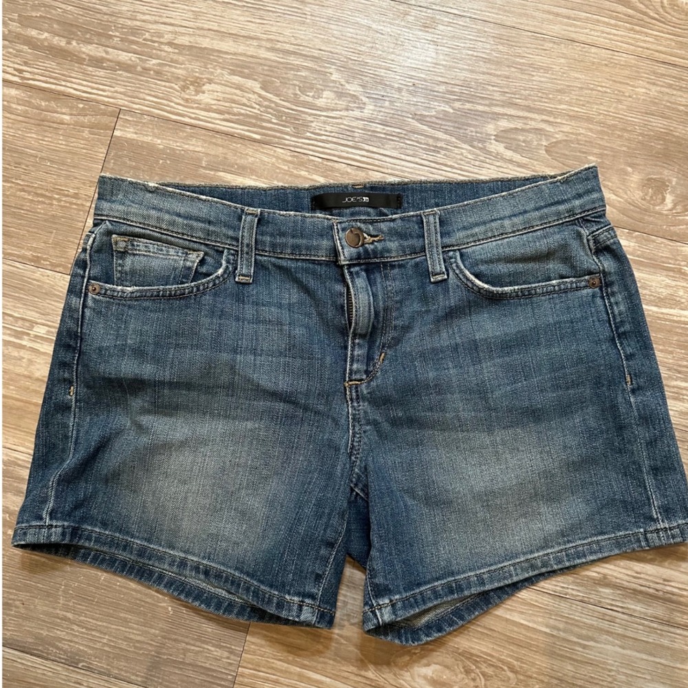 Joe's Jeans Womens Denim Shorts Medium Wash Stretch Size 28 Low Rise Blue‎